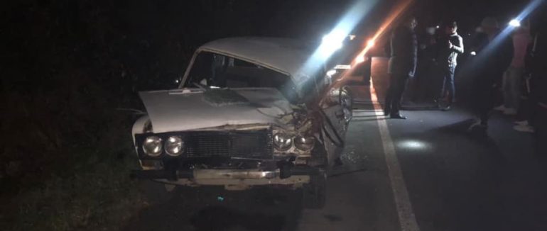 Вечірня аварія на Свалявщині: водій та пасажир госпіталізовані