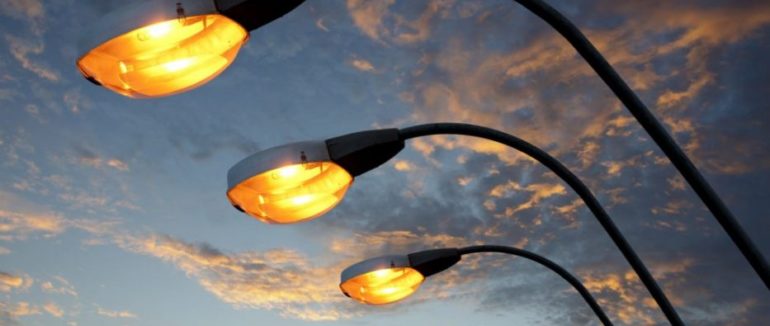 У Мукачеві облаштують освітленням ряд пішохідних переходів та внутрішньоквартальний проїзд