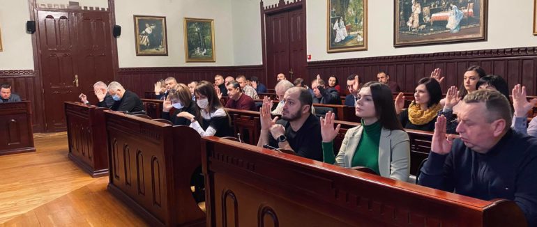 У Мукачеві виділили понад півмільйона гривень для придбання житла дітям-сиротам