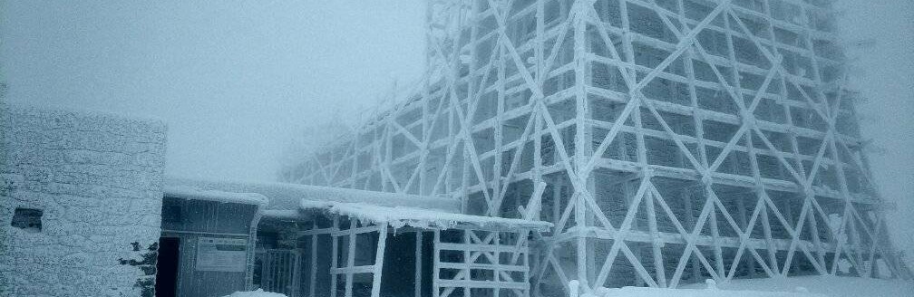 Шторм на горі Піп Іван: видимість обмежена