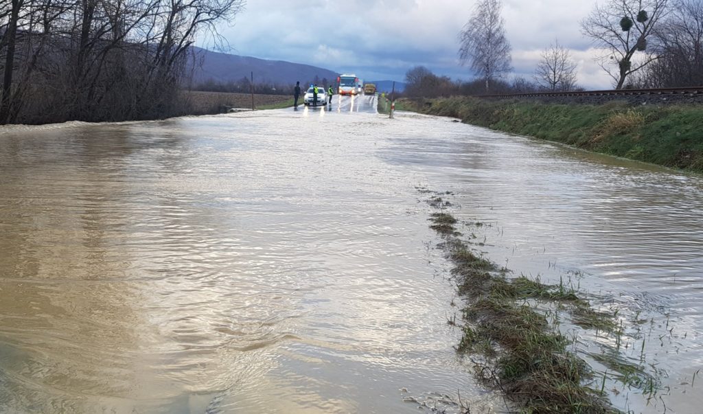 Закарпаття, Словаччина, повені, вода, затоплення, річки