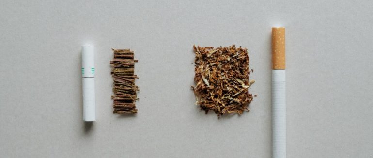 Закарпатців очікує подорожчання на тютюнові вироби: чому та скільки тепер коштуватимуть