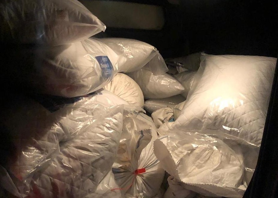 Понад 700 кілограмів бурштину без документів: на трасі "Київ - Чоп" зупинили вантажівку