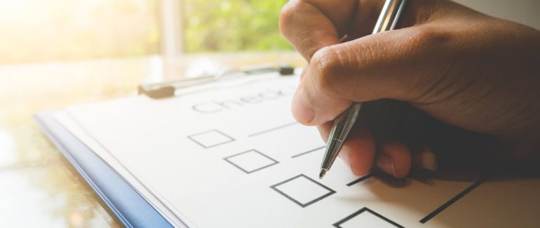 В уряді вирішили нагороджувати найкращих учасників ЗНО грошовими преміями