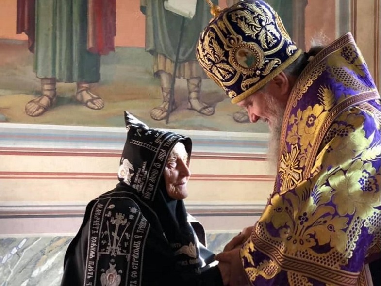 На Мукачівщині прощалися з насельницею Свято-Успенського жіночого монастиря Стефанідою