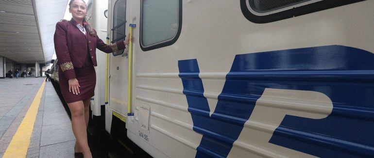 Укрзалізниця запускає новий потяг із Закарпаття
