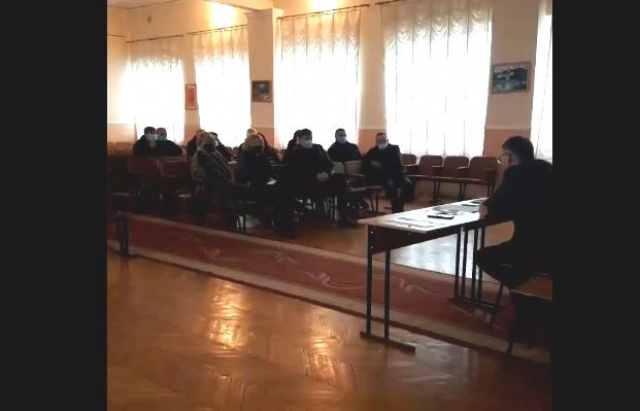 Сесія Чинадіївської селищної ради не відбулася: депутати політичних партій "Слуга народу", "Рідне Закарпаття" та "Батьківщина" не з`явилися вже втретє
