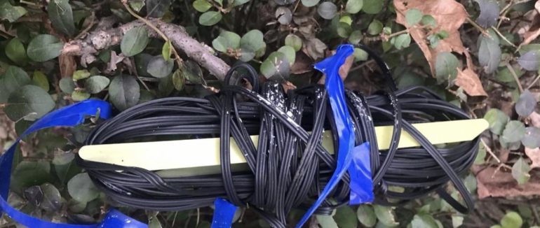 Замінували чи ні? Подробиці інциденту на АЗС у Мукачеві