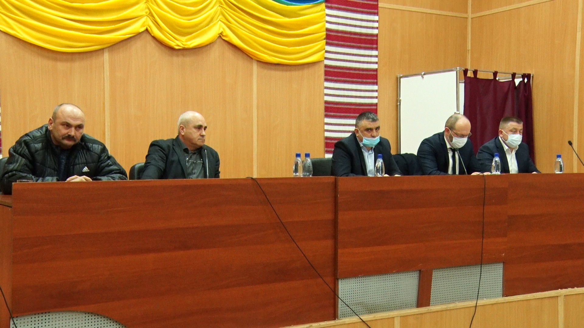 «Слуги народу», «Батьківщина», «Рідне Закарпаття» порушують домовленості з опозицією