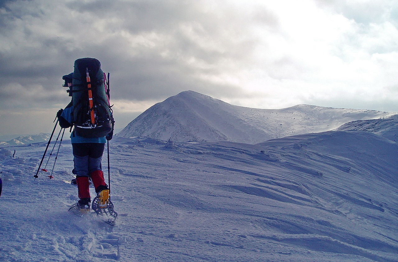 У горах на Закарпатті заблукав 25-річний львів`янин: чоловіка досі шукають