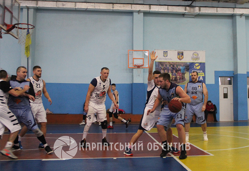 Баскетбольний турнір в Закарпатті: як пройшли матчі 2-го туру