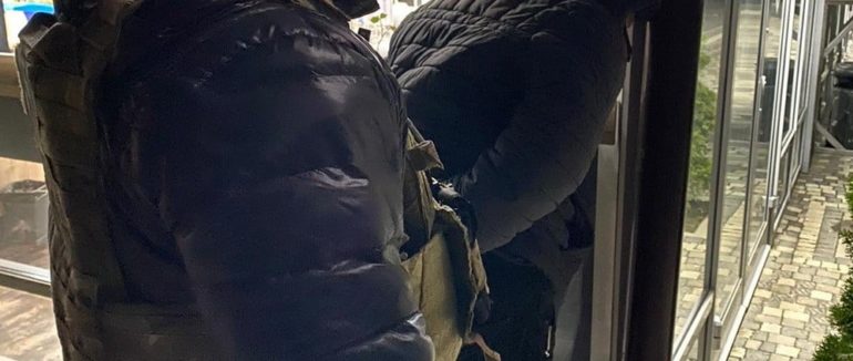 На Закарпатті СБУ затримала злочинне угрупування, яке займалося рекетирством