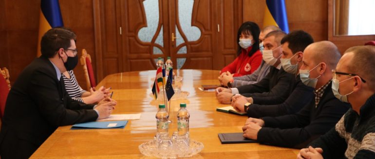 Угорщина надасть Закарпаттю 2 тисячі доз вакцин від сказу для імунізації маленьких закарпатців