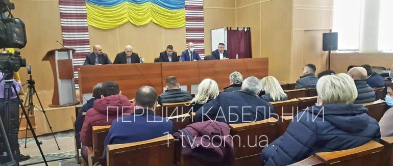 У Мукачеві розпочалася сесія Мукачівської районної ради – пряме включення