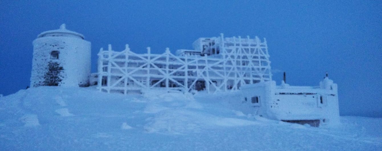 У Карпатах оголошено 2 ступінь лавинної небезпеки: на горі Піп Іван температура опустилась до -14