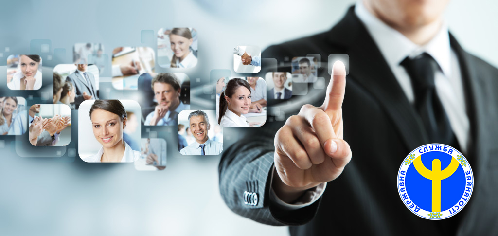 У листопаді-2020 середній розмір зарплати на Закарпатті становив понад 10 тисяч гривень