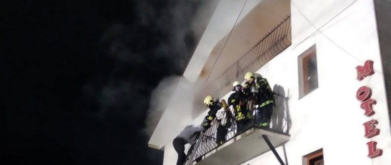 Нічна пожежа на Воловеччині: постраждав 10-річний хлопчик