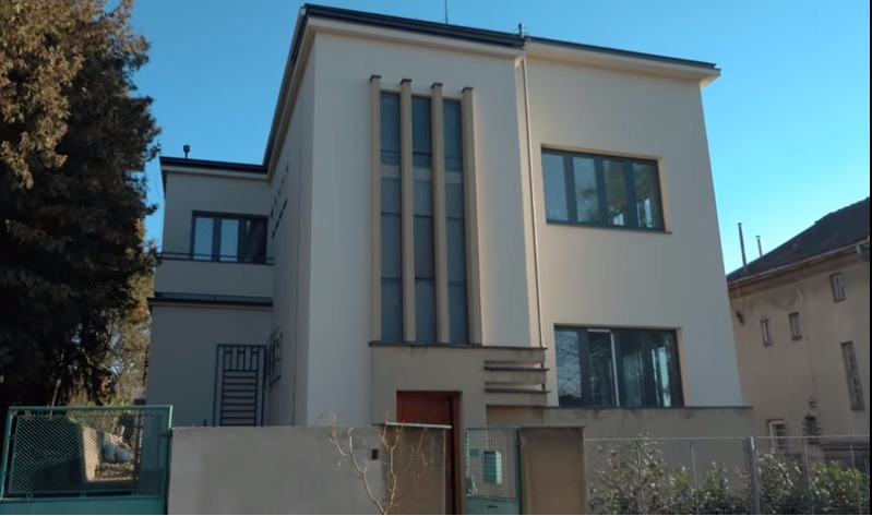 Ужгородський модернізм: на Закарпатті реставрують віллу в стилі функціоналізму за часів першої Чехословаччини