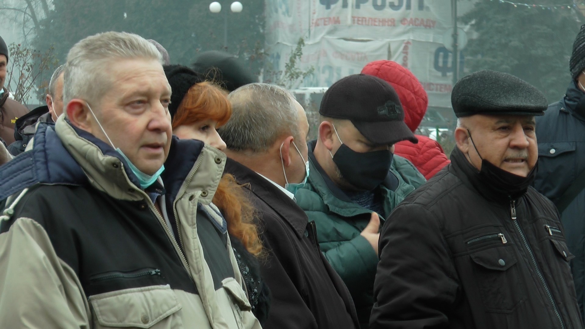 Мітинг в Ужгороді: пенсіонери міліції вийшли під стіни ОДА