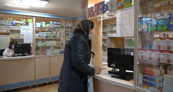 Соціальна допомога у Мукачеві: торік випущено понад 45 тисяч медикаментів за рецептом лікаря
