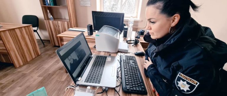 Відділ зв’язку з громадськістю надалі проводить дистанційні заняття з учнями на Закарпатті