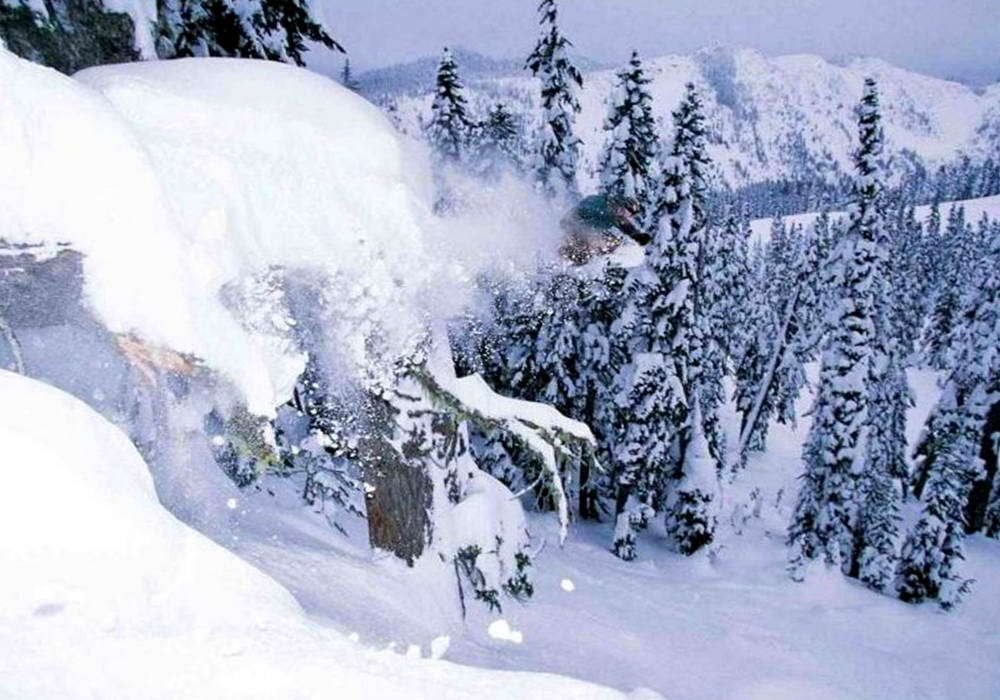 Карпати досі зберігають сніголавинну небезпеку