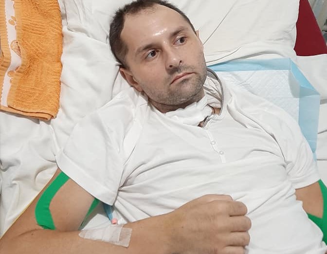 Рідні просять про допомогу: закарпатець потребує дороговартісної реабілітації