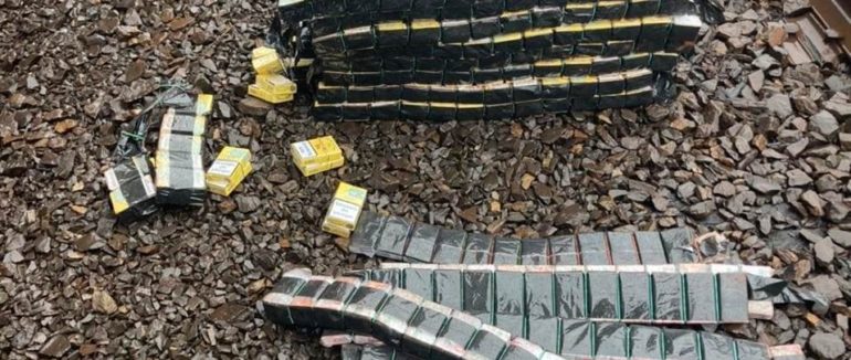 На Закарпатті зупинили чергову спробу тютюнової контрабанди