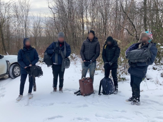 На Закарпатті затримали групу нелегалів