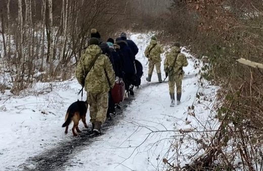 На Закарпатті затримали групу нелегалів