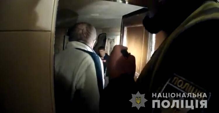 На Закарпатті поліція зупинила спробу самогубства