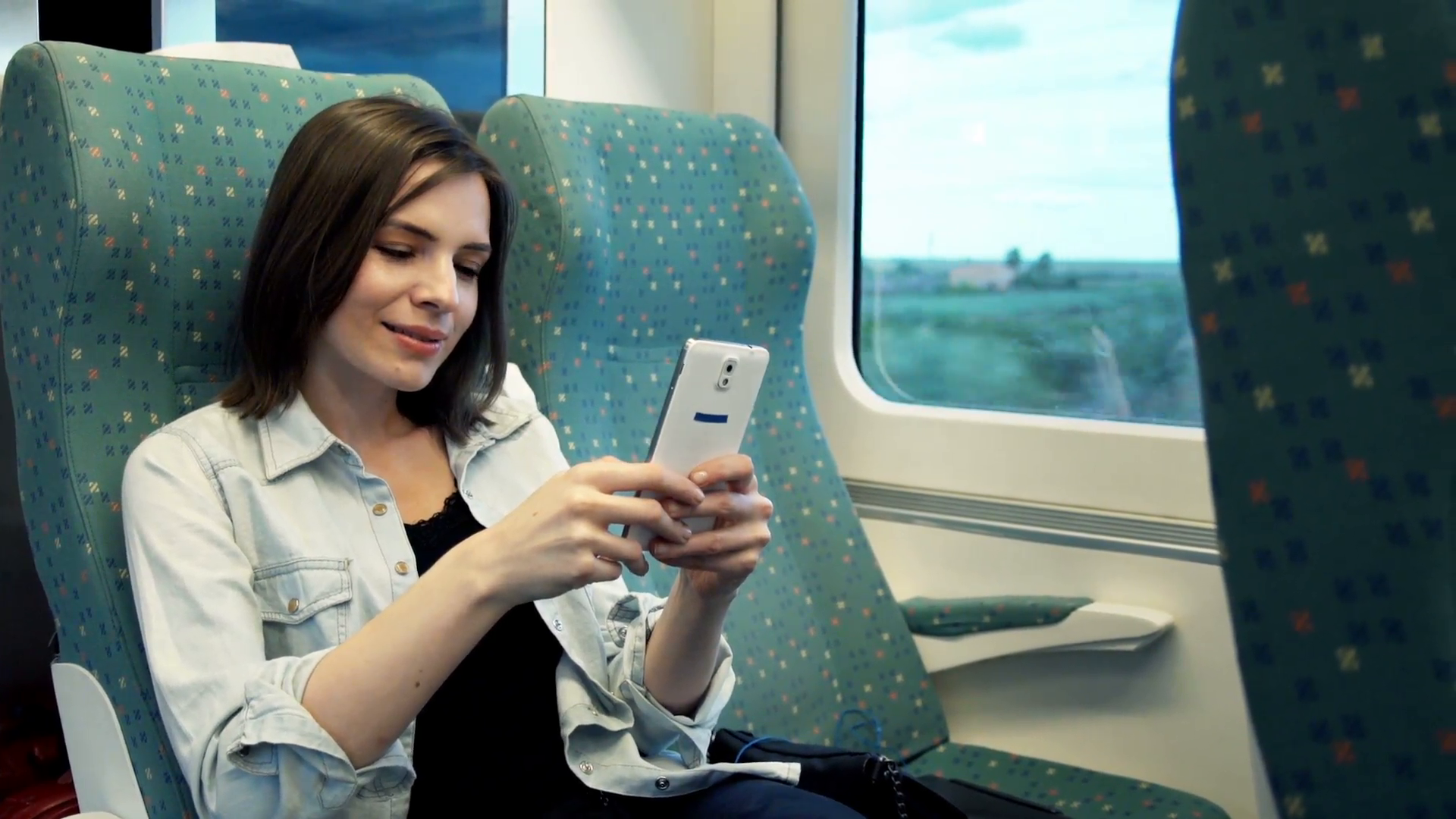 Укрзалізниця впроваджує Wi-Fi у пасажирських поїздах