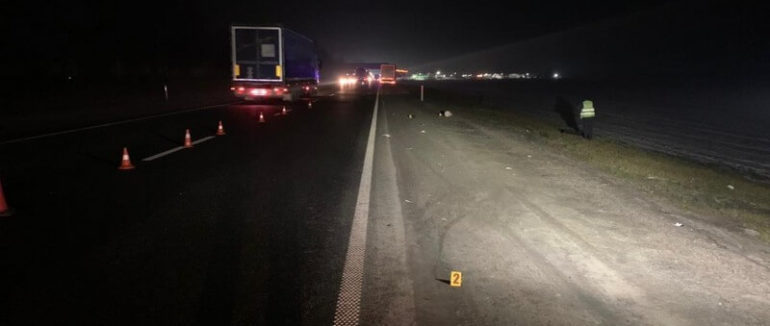 Смертельна ДТП на трасі “Київ-Чоп”: закарпатець збив жінку, що йшла узбіччям