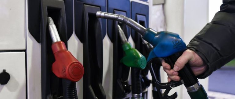 Чого варто чекати автомобілістам: пальне в Україні дорожчатиме