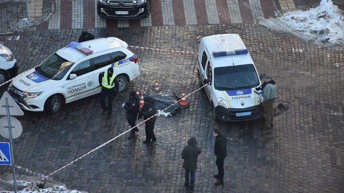 Побив до смерті: в Києві водій напав на чоловіка на пішоходному переході