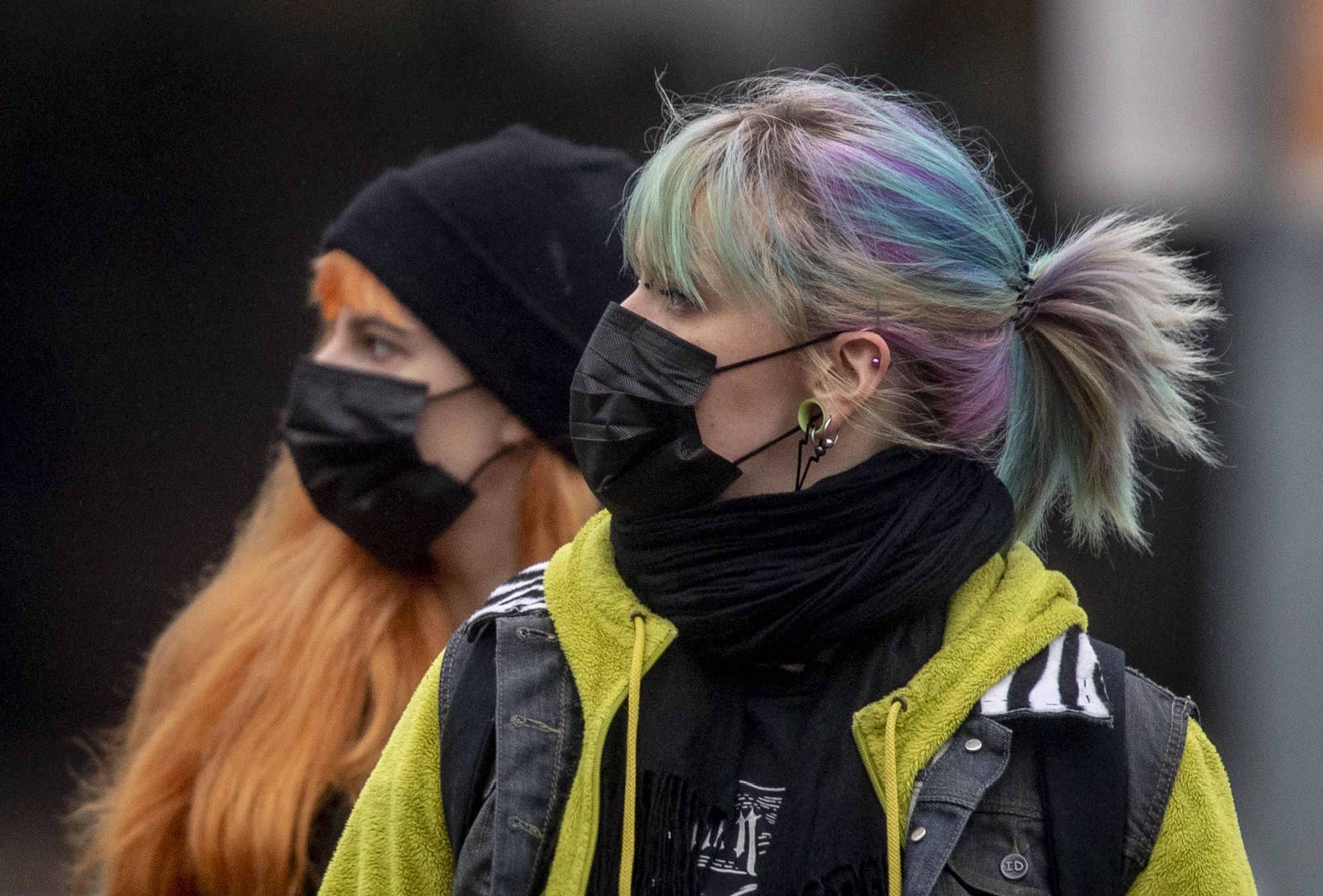 Усе про карантин в Україні: на які обмеження чекати, коли робитимуть щеплення і чи можна померти від вакцини