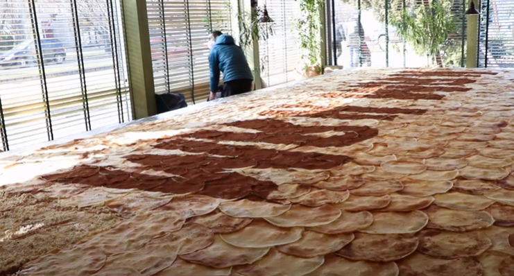 В Ужгороді спекли найбільший млинець України