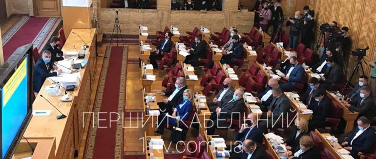 Депутати Закарпатської обласної ради від «ОП-ЗЖ» покинули сесійну залу