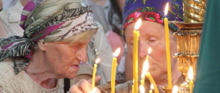 Чому Баба Ванга знову популярна та чи передбачила вона коронавірус