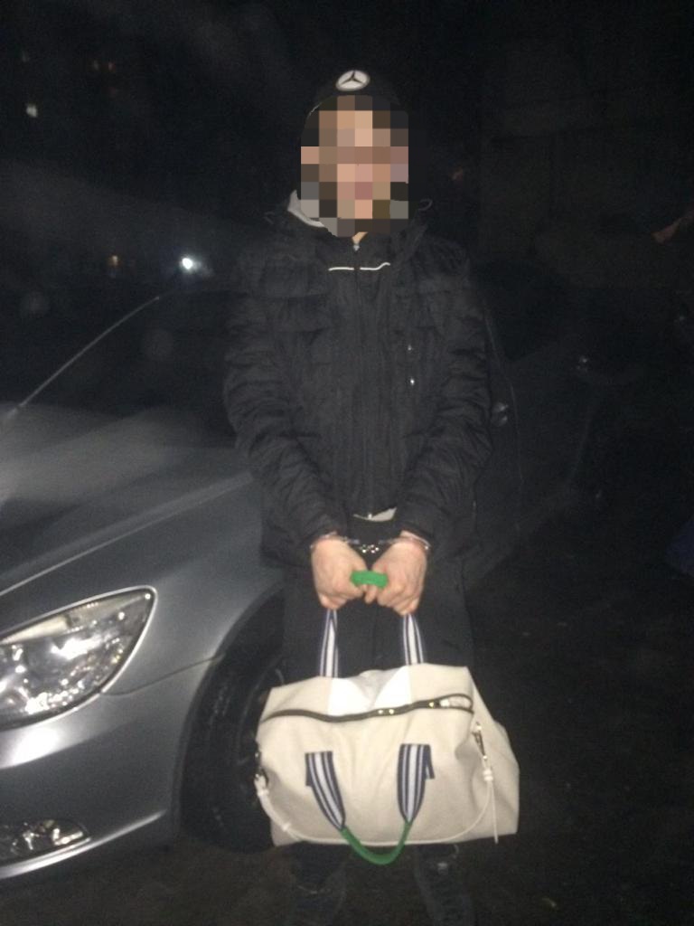 Закарпатець скоїв 2 крадіжки: поліція вже затримала його