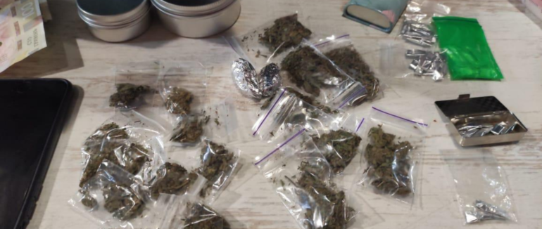 Ні – домашньому арешту: прокуратура наполягає на триманні під вартою 24-річної збувачки психотропів з Ужгорода