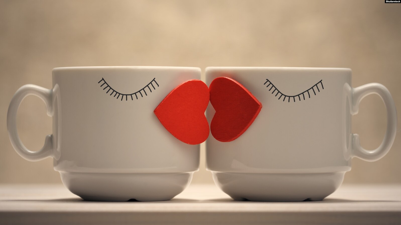 Соціологи розповіли про особливості сексуальної поведінки українців