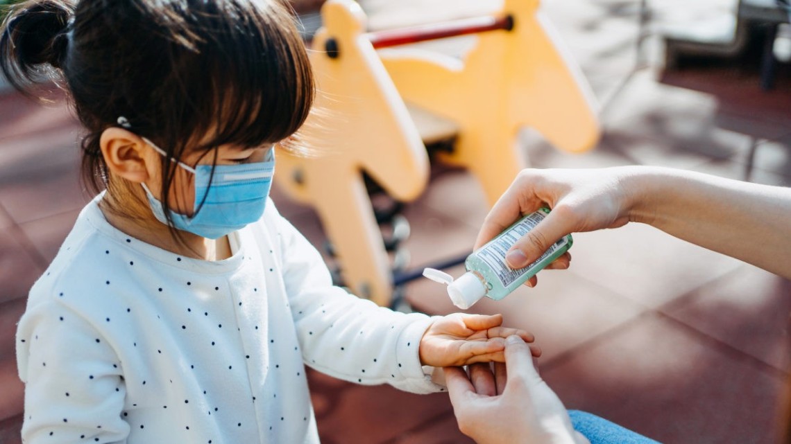 На Закарпатті вражаюче зросла кількість інфікованих дітей на коронавірус