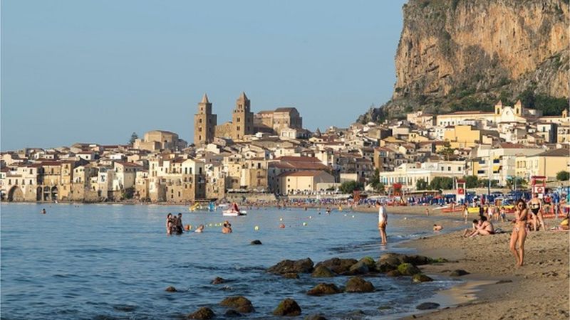 "Зелений сертифікат" вакцинації від Covid: як ЄС домовлятиметься з Україною про подорожі