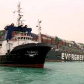 Ever Given і Суецький канал: скільки товарів і суден блокує мегаконтейнеровоз щодня?