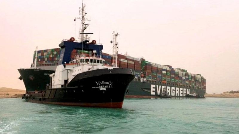 Ever Given і Суецький канал: скільки товарів і суден блокує мегаконтейнеровоз щодня?