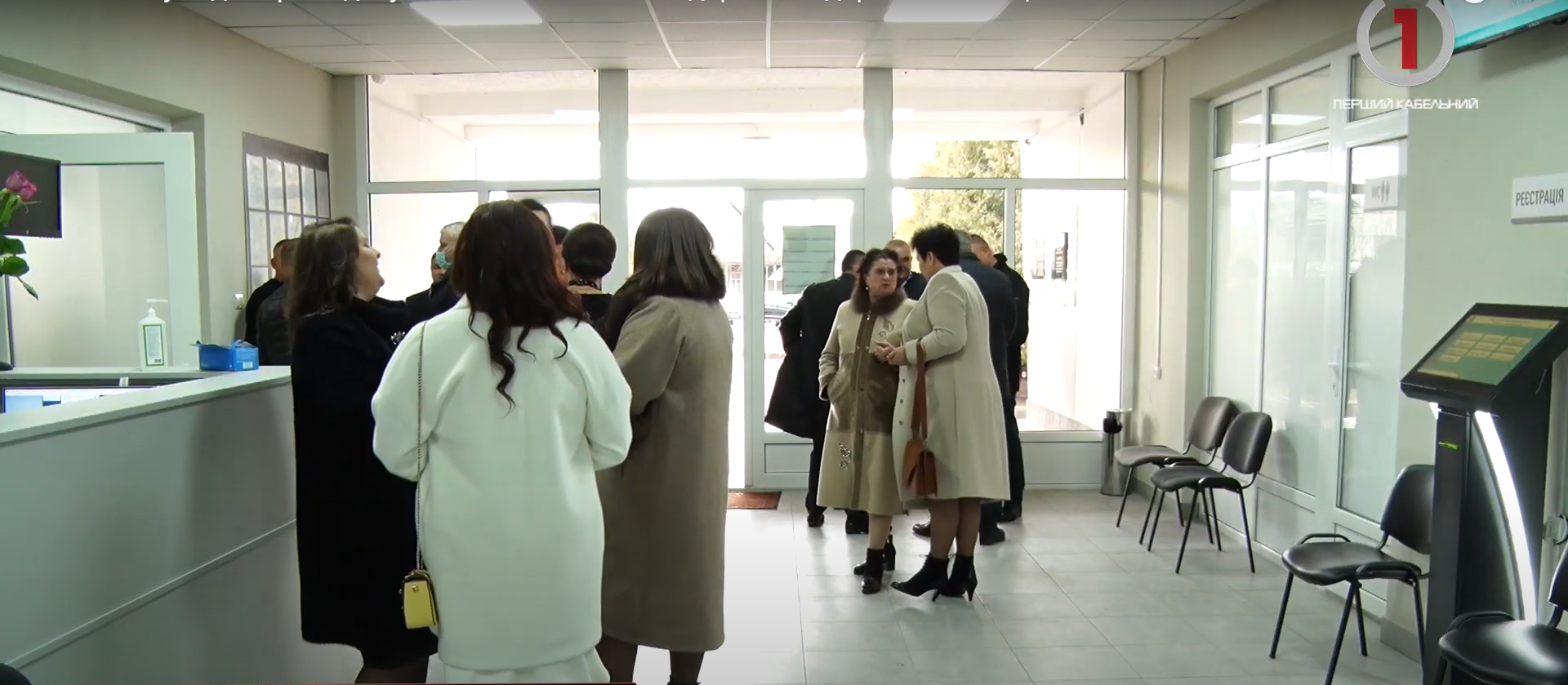 Якісні послуги для громади: у Солотвинській ОТГ відкрили модернізований ЦНАП