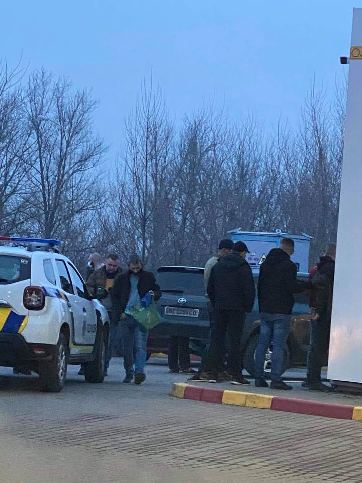 В Ужгороді поліція затримала чоловіка з гранатами