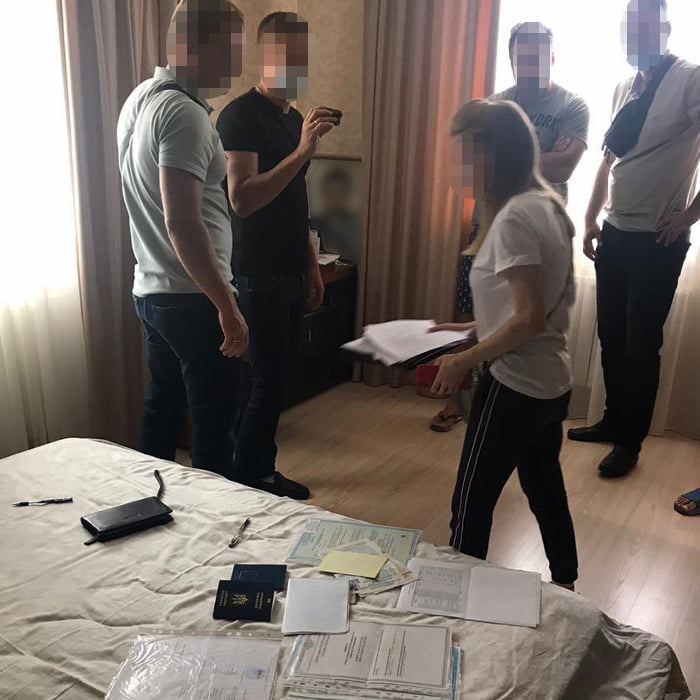 На Закарпатті викрито злочинне угрупування: двоє киян переправляли іноземців до ЄС