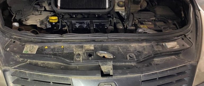 На кордоні Закарпаття угорець залишився без авто